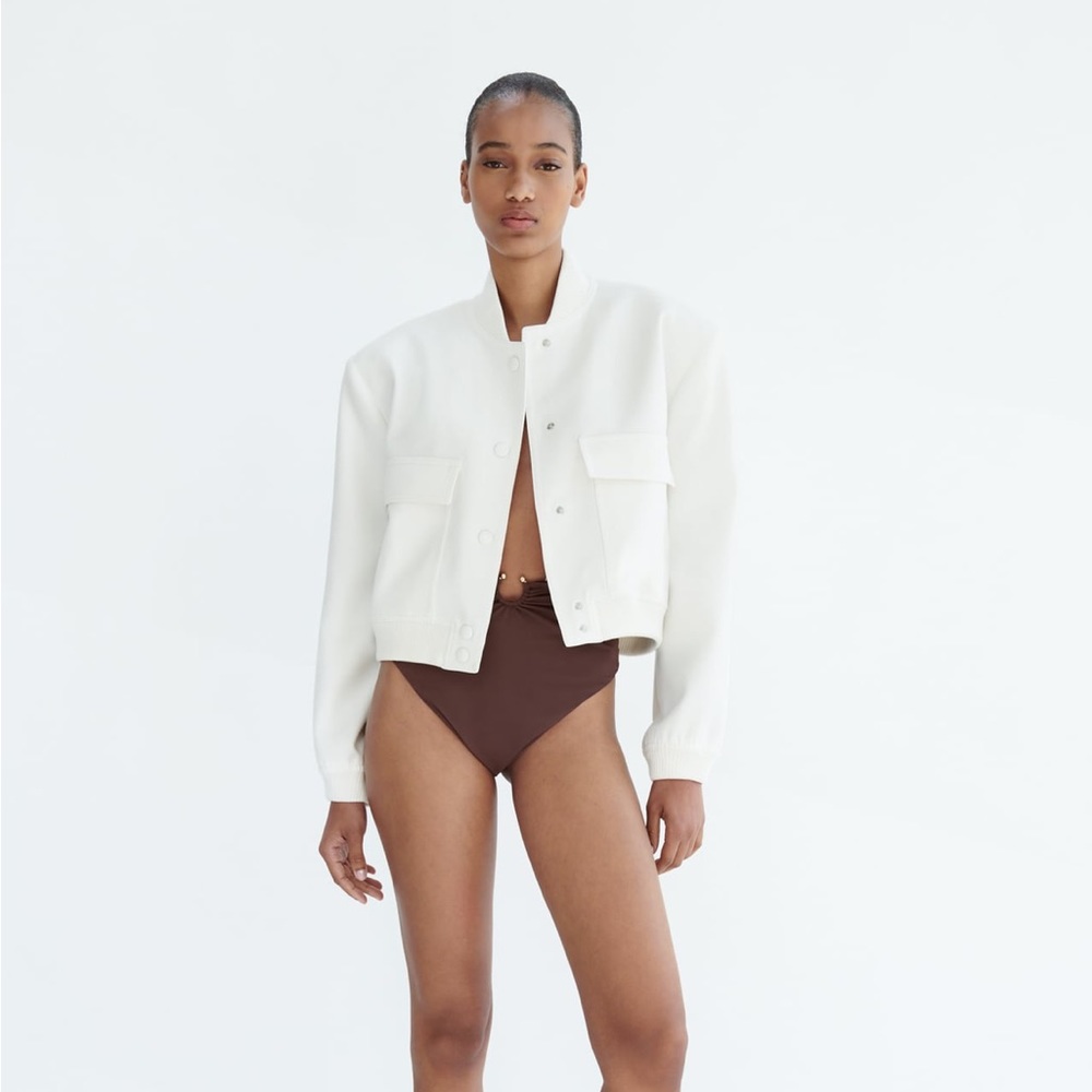 Ecru maxi pocket bomber